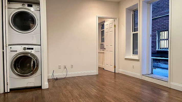 Rented by Corcoran | media 16