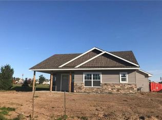 391 Staples Rd, Osceola, WI 54020