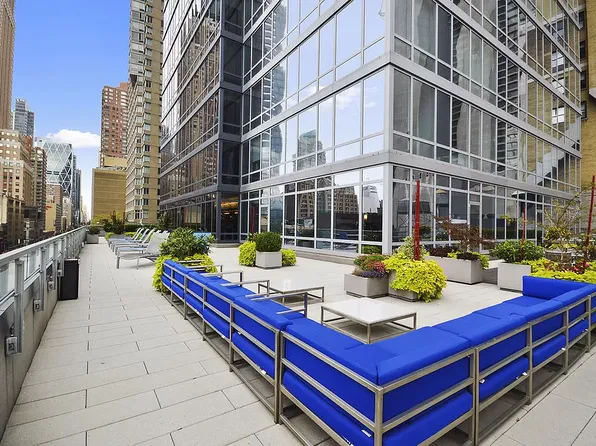 247 West 46th Street image 13 of 25