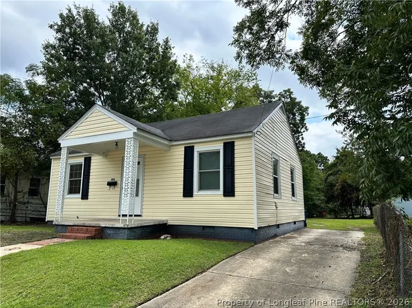 409 Boundary Ln, Fayetteville, NC 28301