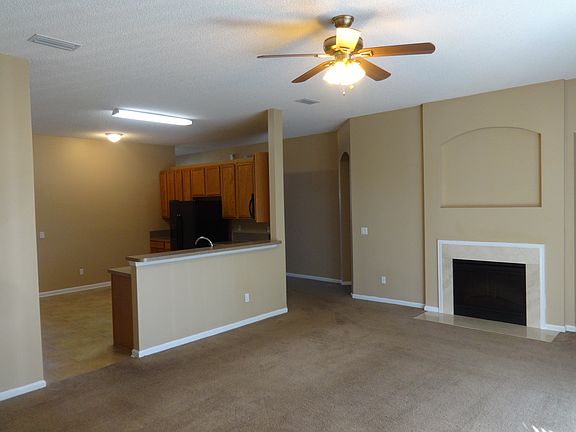 5th image of 14603 Bradley Max Ct