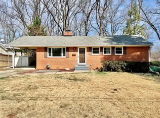 7604 Hamlet St, Springfield, VA 22151