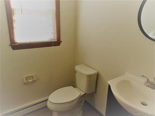 4th image of 115 Brittin Ave