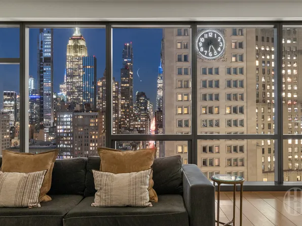 23 East 22nd Street image 1 of 23