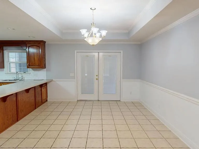 808 Dixie Dr — Photo 7