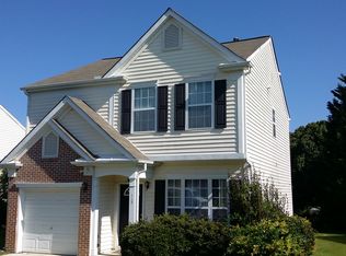 113 N Honey Springs Ave, Fuquay Varina, NC 27526