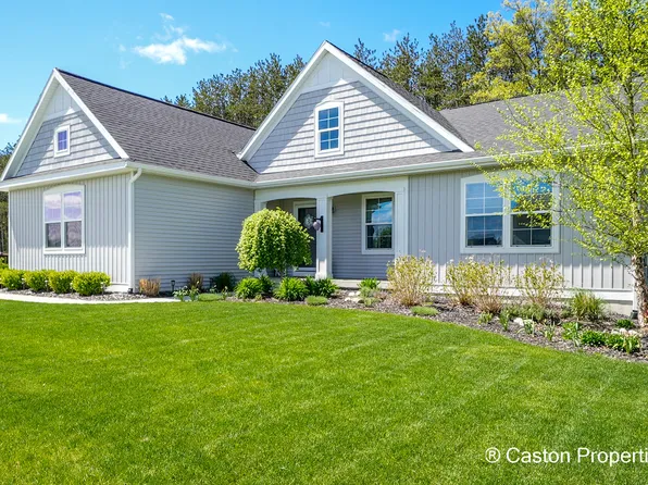 15771 Bedford Dr, Grand Haven, MI 49417