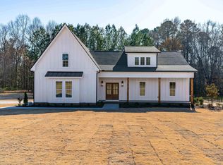107 Farmstead Ct, Wendell, NC 27591