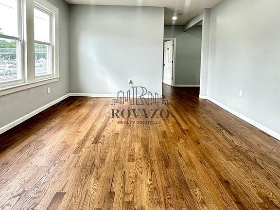 5th image of 170 Eastern Pkwy #1L