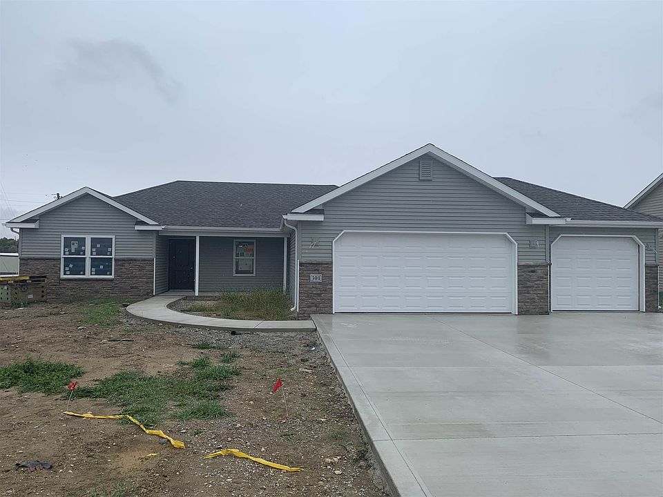 1st image of 301 W Orchid Ct