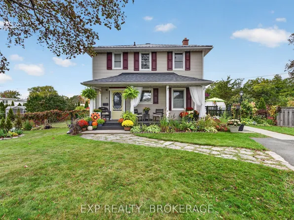 8 Ortona Cres, Prince Edward County, ON K0K 2T0