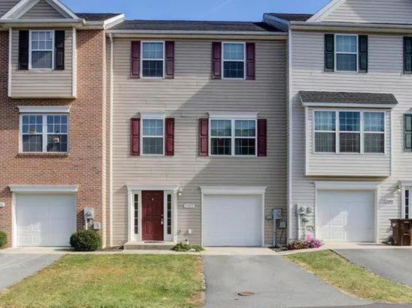 11082 Gopher Dr, Waynesboro, PA 17268