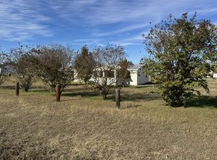 9160 Breezy Rd, Krum, TX 76249