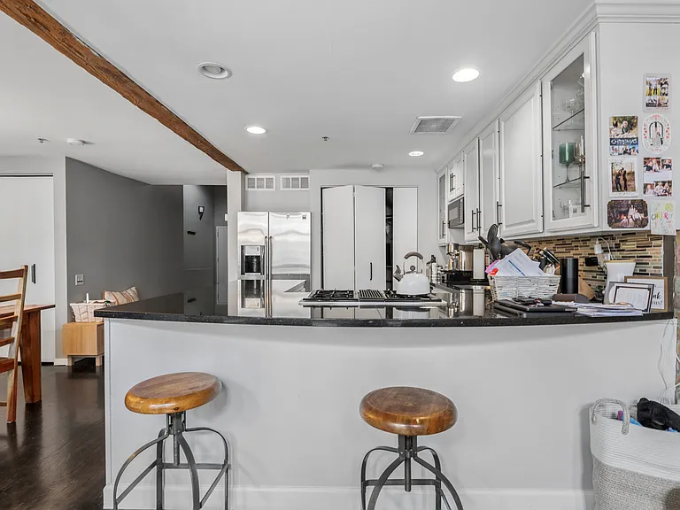1000 W Washington Blvd #430 — Photo 9