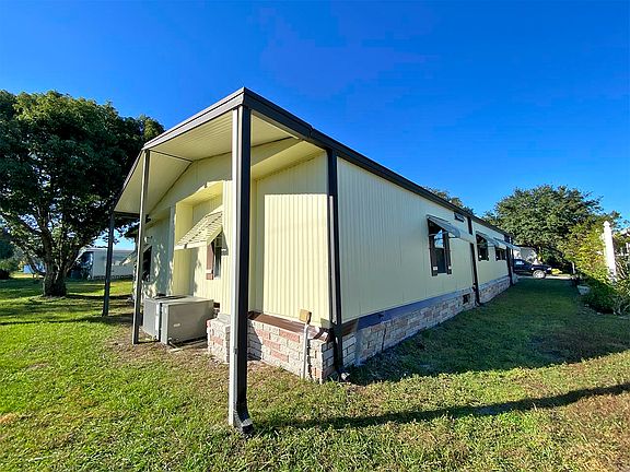 5th image of 14924 Spyglass St #70