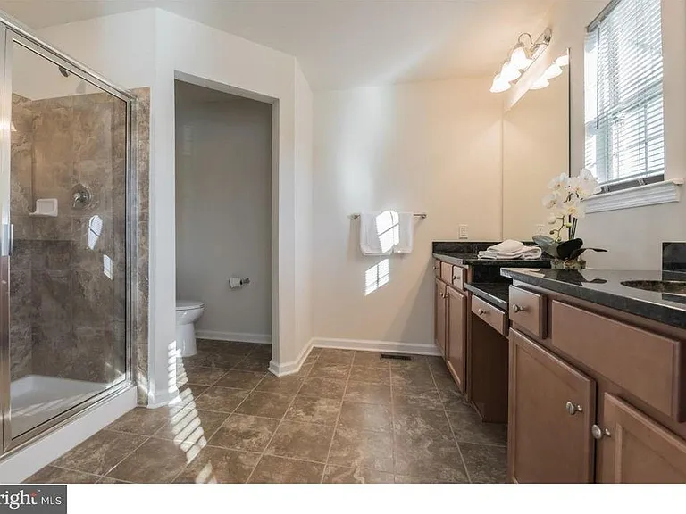 25 Eagle Ln — Photo 10