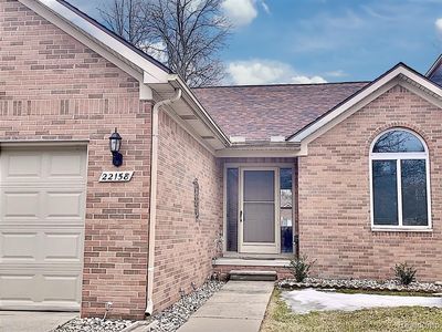22158 Brehmer Ct, Trenton, MI, 48183