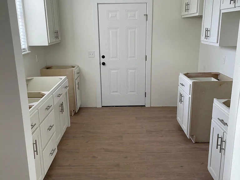 1620 Virginia Ave — Photo 3