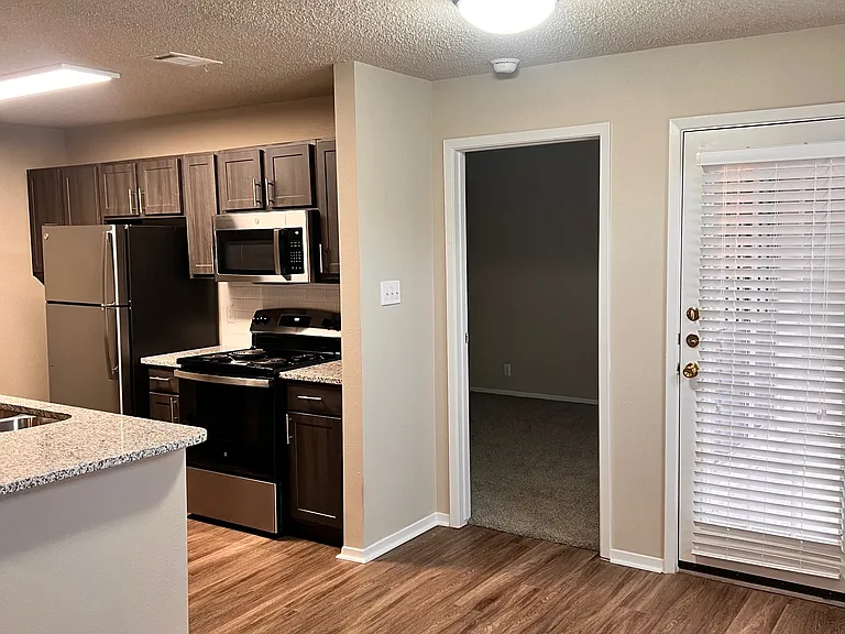 Chappell Hill Apartments — Photo 89