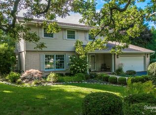 4709 Wyoming Way, Crystal Lake, IL 60012