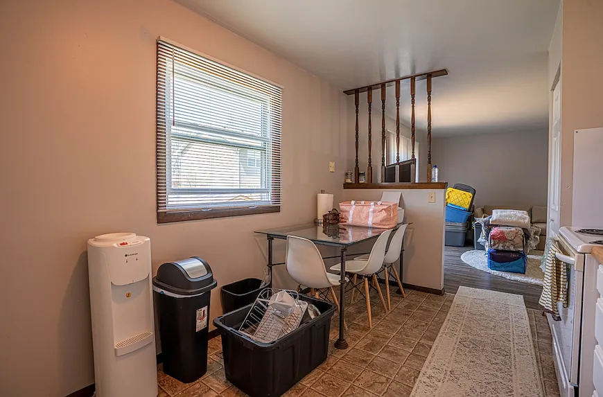 2 bed, 1.5 bath, 1300 sqft, $1,395 — Photo 3