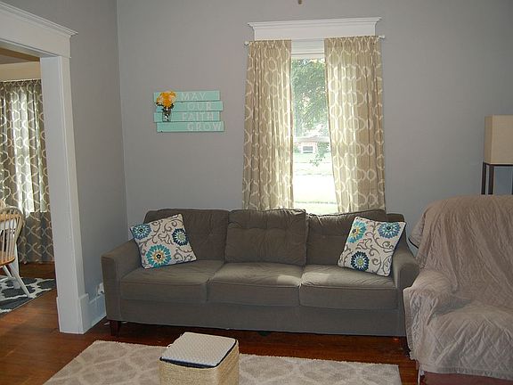 4th image of 2065 Washington St