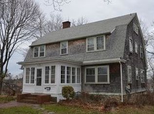 69 High St, Wareham, MA 02571