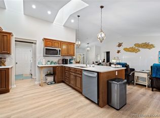 14 Madison Ln, Kaiser, MO 65047