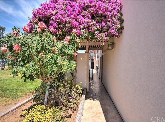 Private and beautiful entryway