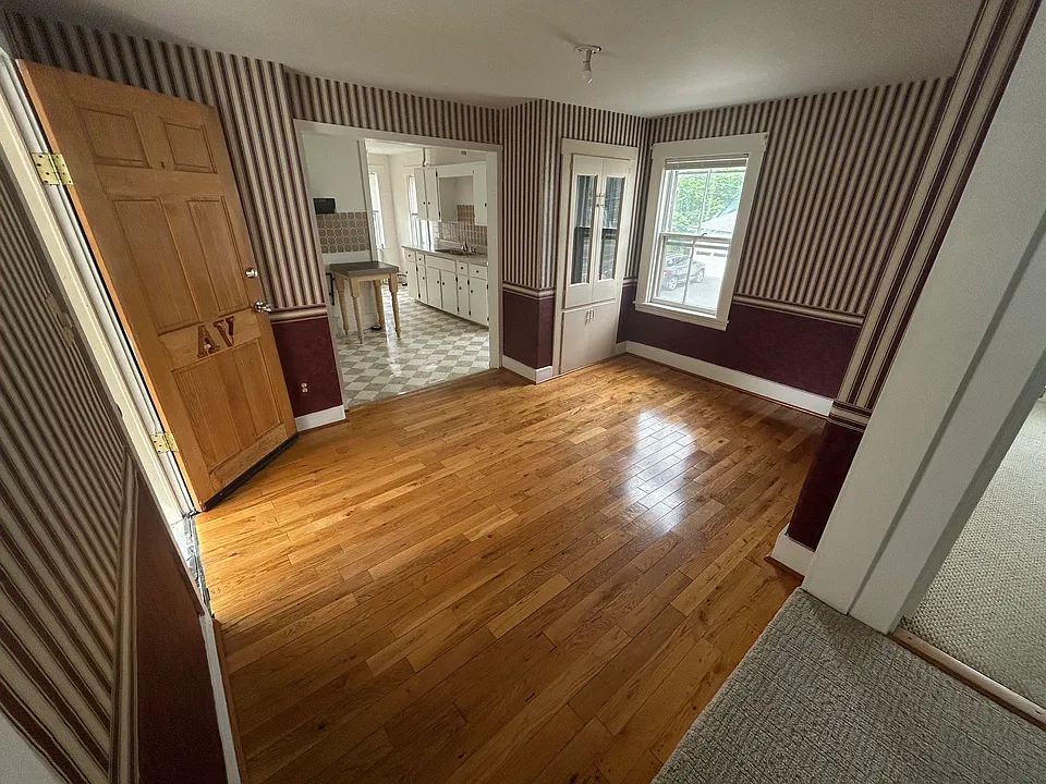 238 West St #2
