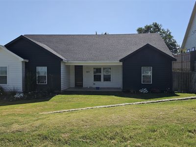 5874 Bear Creek Dr E, Fort Worth, TX, 76126