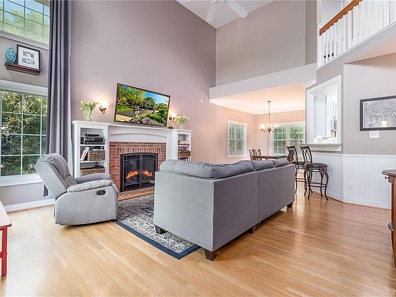 5th image of 5507 Devonshire Ct