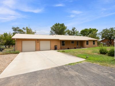 1670 Murray Loop, Bosque Farms, NM, 87068