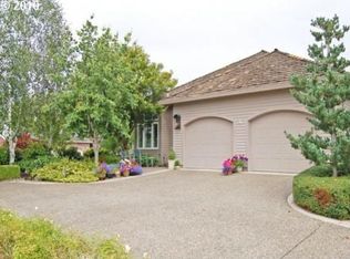 3875 NW Vardon Pl, Portland, OR 97229