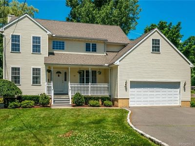 48 Flagg Rd, West Hartford, CT, 06117