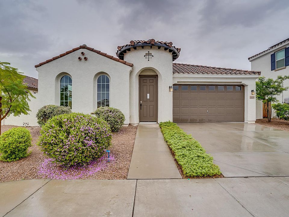 1st image of 22250 E Cherrywood Ct