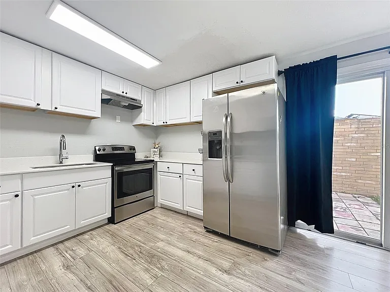 1109 5th St SW — Photo 11