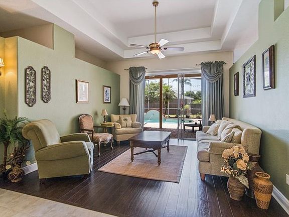 4th image of 1692 Carillon Park Dr