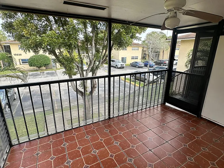 15609 SW 73rd Circle Ter #88 — Photo 2
