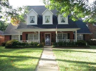 3402 Storey Lake Dr, Tyler, TX 75707