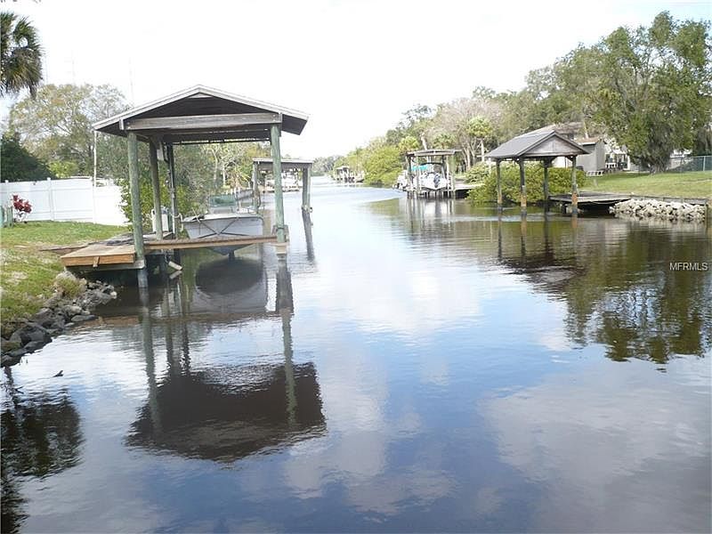 1st image of 9930 Peninsular Dr