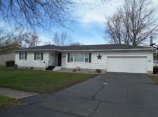 1228 Rochester Blvd, Rochester, IN 46975