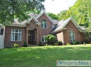 4054 Forestridge Dr, Richfield, OH 44286