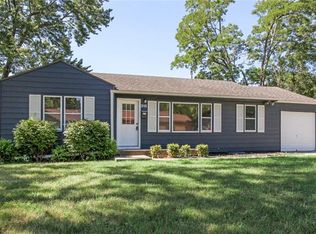 315 NE Short St, Lees Summit, MO 64063