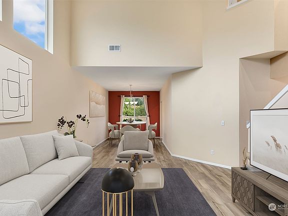 4th image of 4257 65th Avenue Ct E