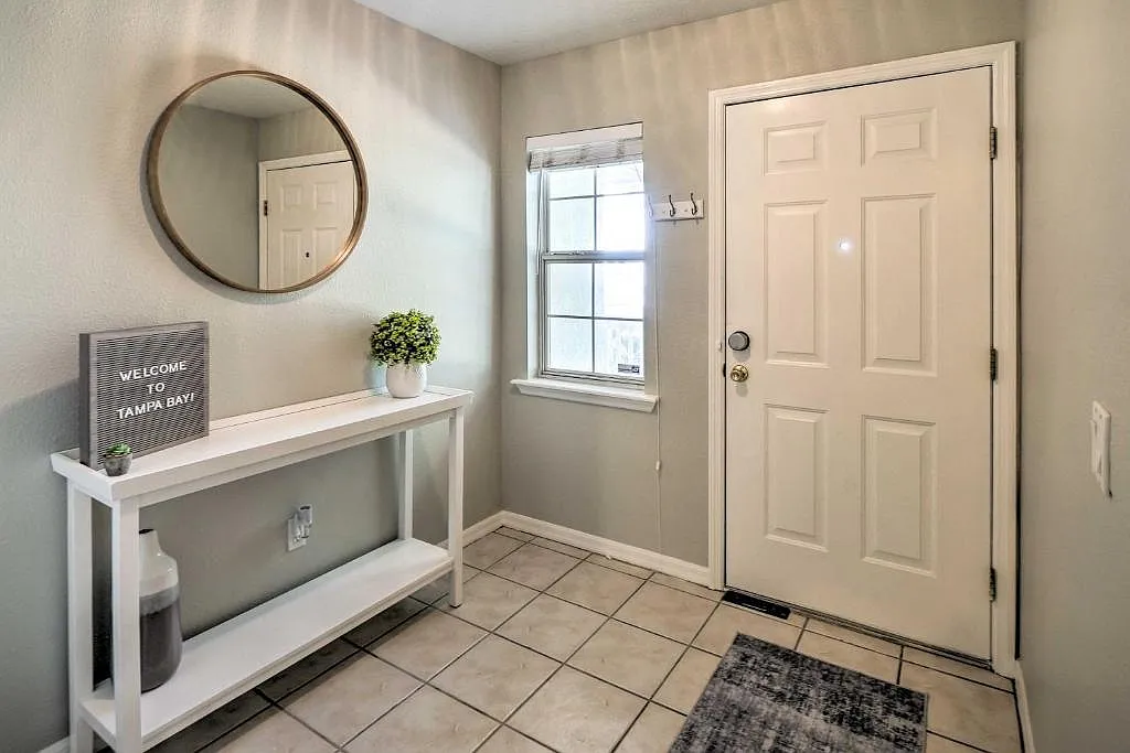 4202 W North B St — Photo 2