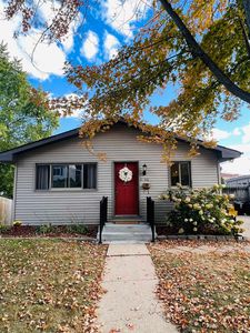 2440 Pearl St, Dubuque, IA, 52001