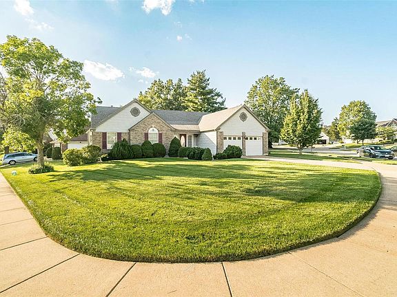 2nd image of 2315 Coventry Farm Ct