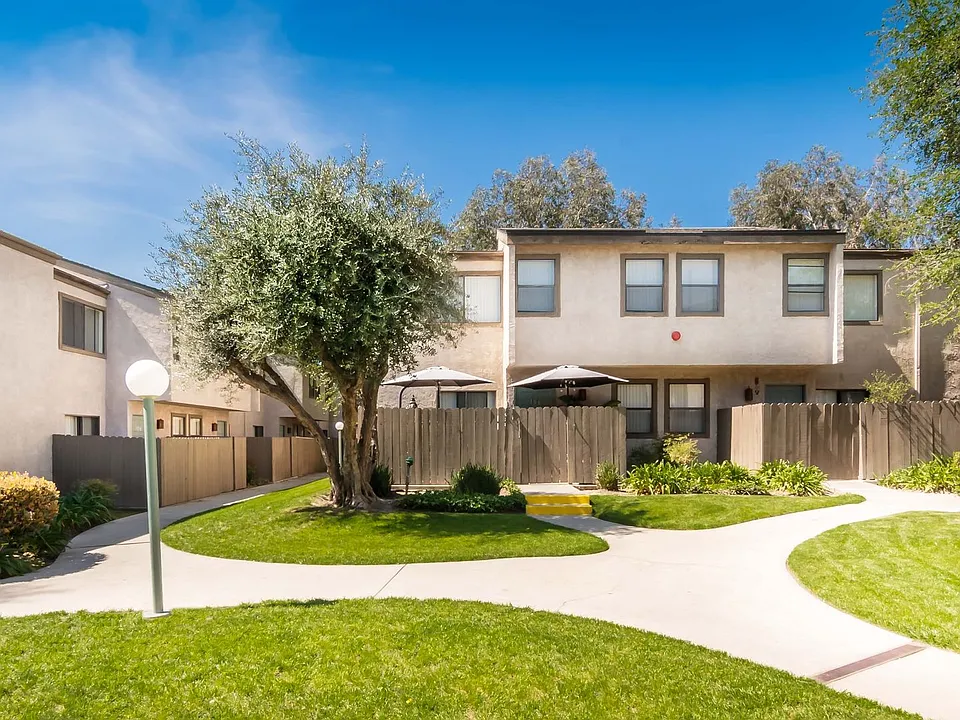Spring Tree Apartments