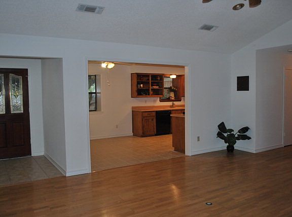 5th image of 1540 Allison Dr